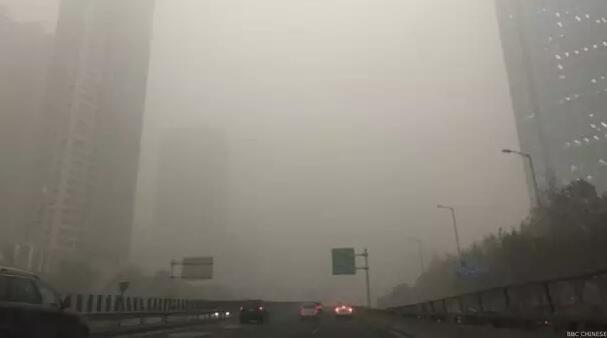 十年后霧霾會(huì)消失嗎？院士：十年內(nèi)難治好霧霾